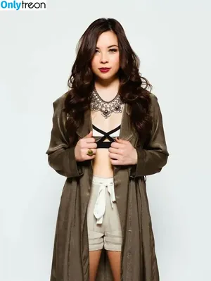 Malese Jow / melise nude photo #0002