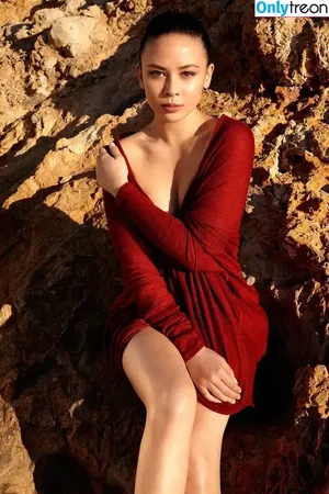 Malese Jow / melise nude photo #0007