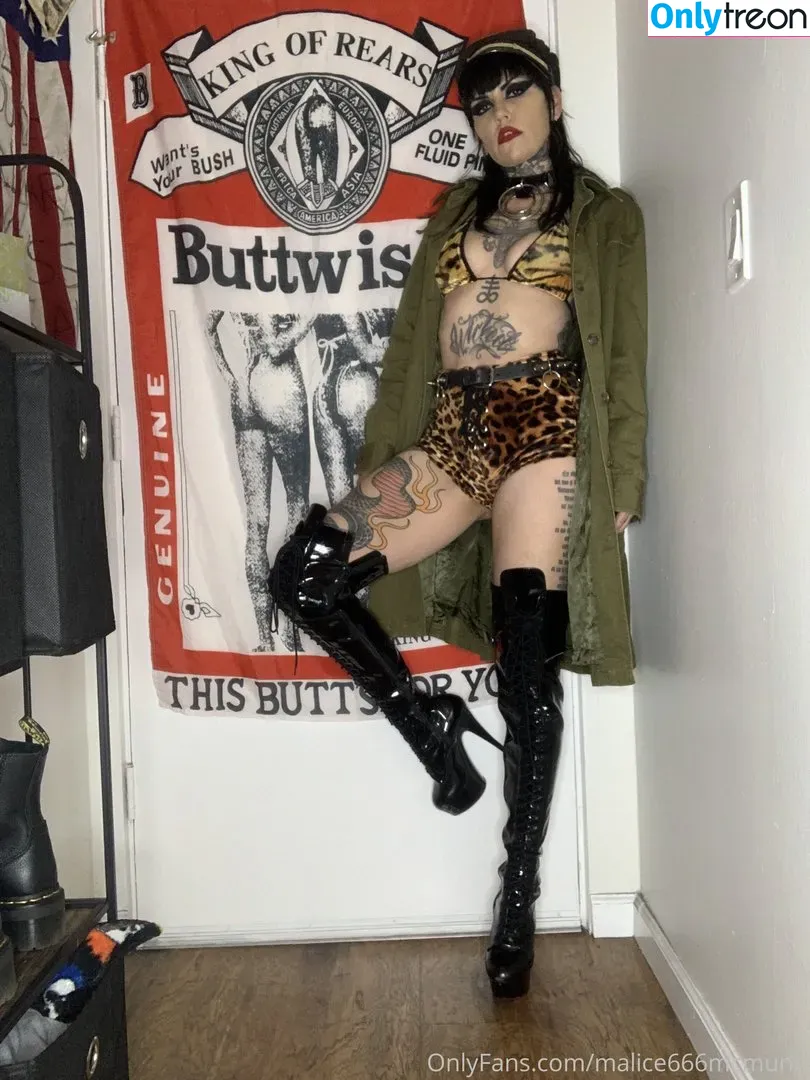 Malice Mcmunn nude photo #0032 (Punk Rock Queen / malice666mcmunn / officialmalicemcmunn)