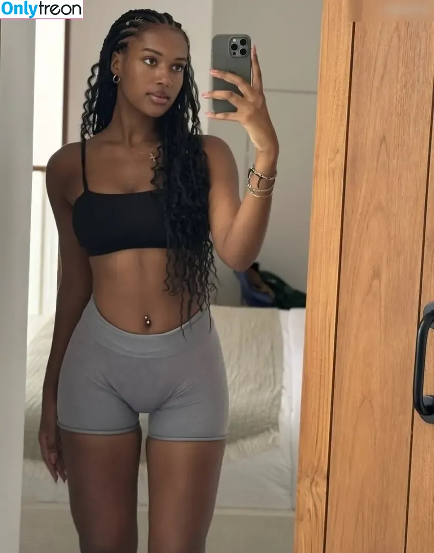 Malika Babel nude photo #0017 (Malika Babel)