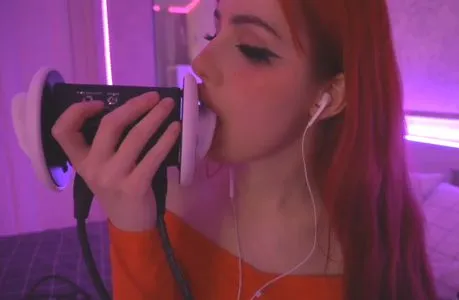 Malina ASMR / malinavag1na nude photo #0019