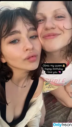 Malina Weissman / malinaweissman nude photo #0338