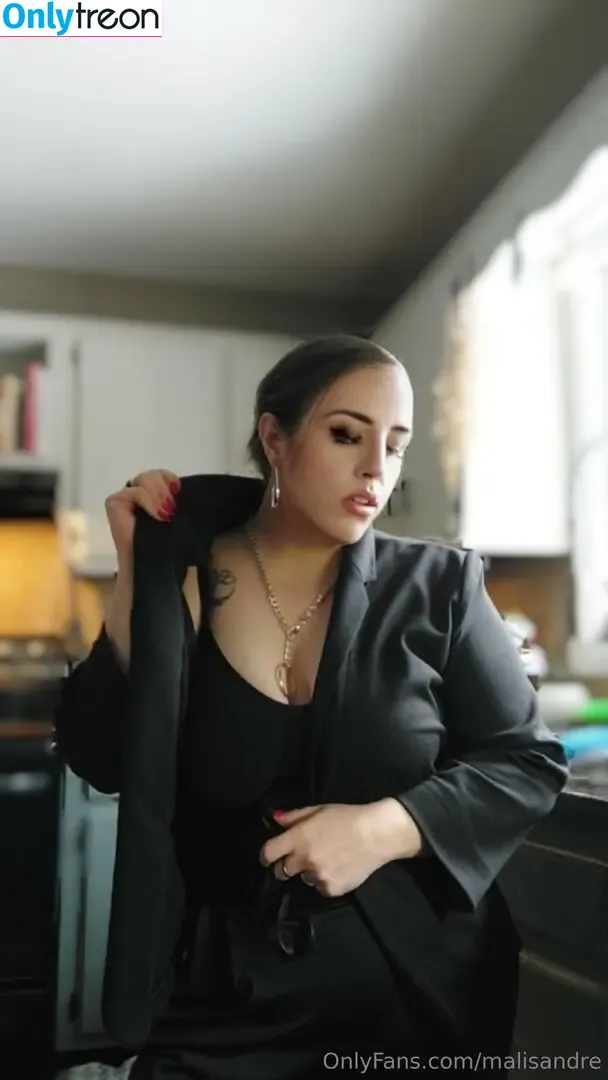 malisandre nude photo #0026 (melisandre)