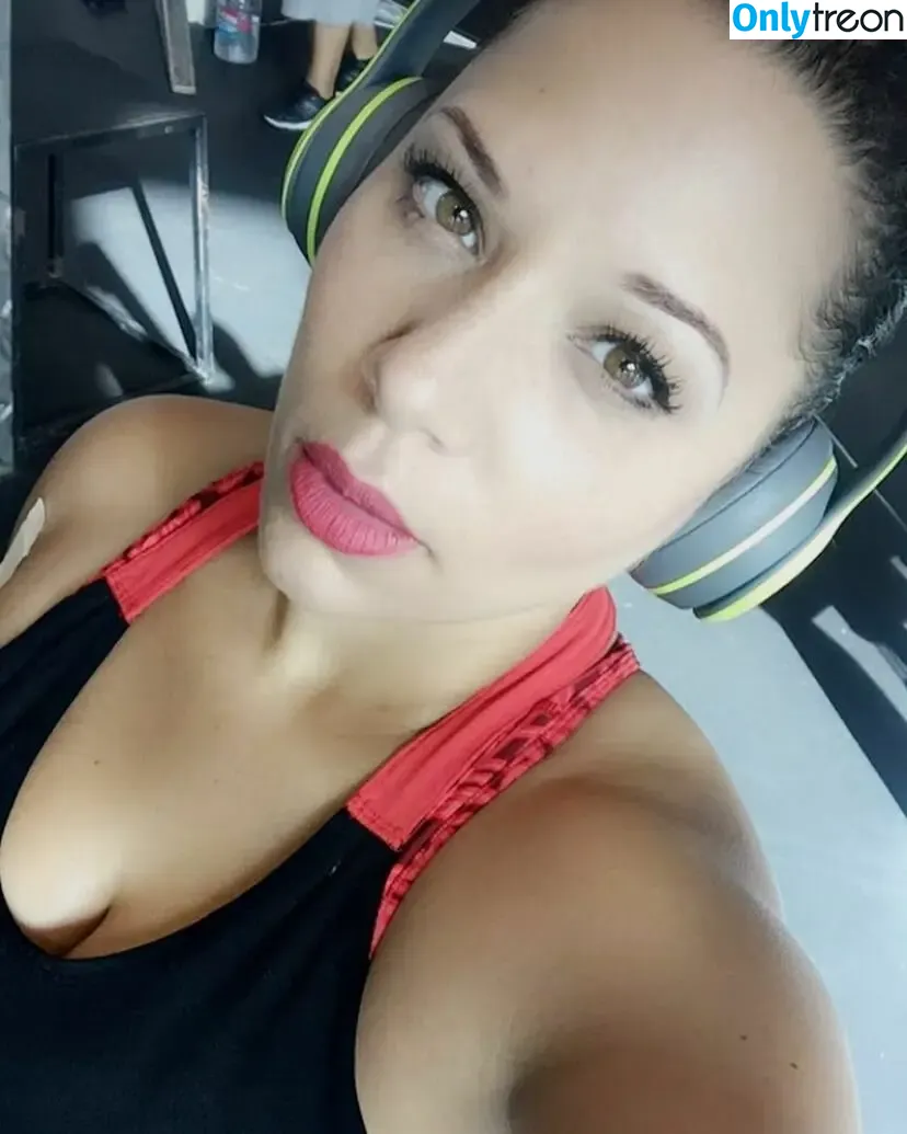 Malissa Moore голая photo #0016 (hungry4moore / i_melissamoore / iammalissamoore)