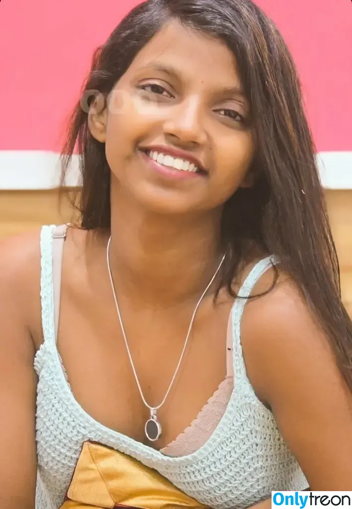 Mallu Girl Kochuxx nude photo #0011 (kochuthresia20 / kochuthresiatj8 / mallugirlteen19)