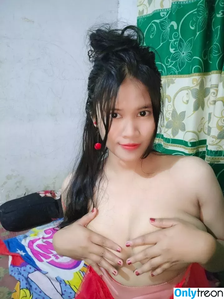 Mama Muda Anjani nude photo #0007 (Mudaanjani)