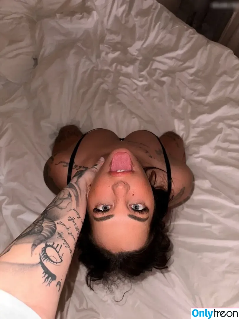 Mamachulo nude photo #0175 (themamachulo)
