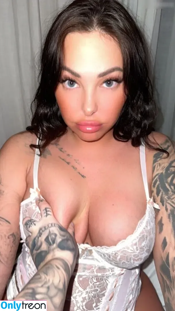 Mamachulo nude photo #0202 (themamachulo)