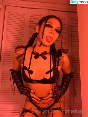 mamacitajelly / mamacitajellyy nude photo #0039
