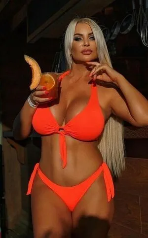 Mandity Izabella / IzabellaMandity / mandityizabella / mandityizabellu фото голая #0071