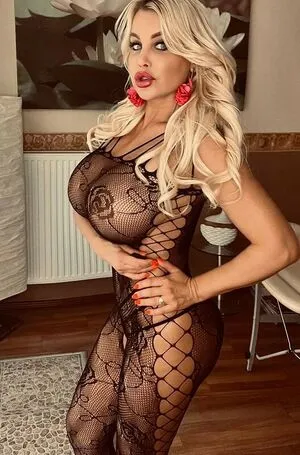 Mandity Izabella / IzabellaMandity / mandityizabella / mandityizabellu фото голая #0181