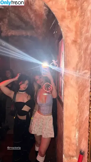 MandsToledo / Amanda Toledo / holydope фото голая #0124