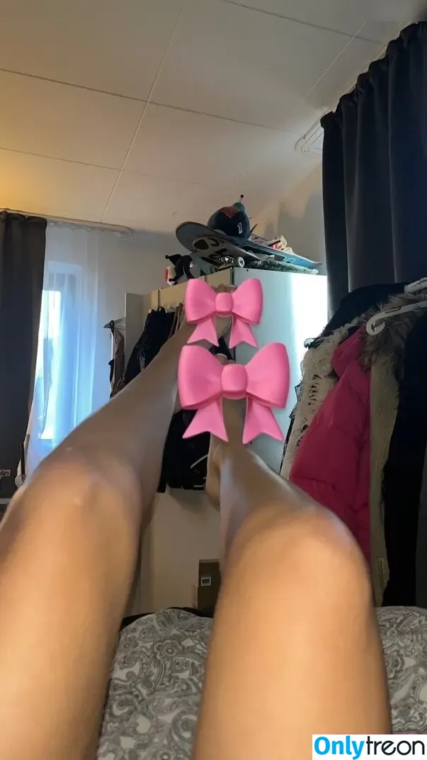 Mandukyo Lwanthead nude photo #0004 (lwanthead / mandukyo)