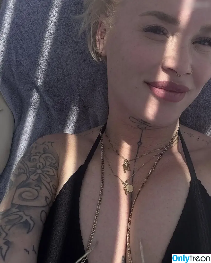 Mandy-Kay Bart nude photo #0008 (mandykaybart)