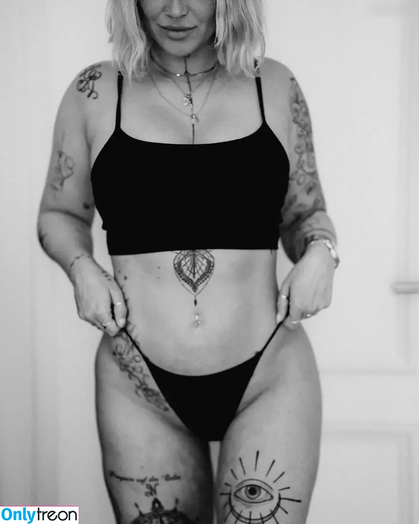 Mandy-Kay Bart голая photo #0148 (mandykaybart)