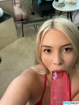  nude photo #0009