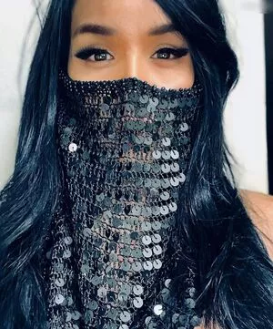 Manika Corpuz / corpuzmanika / tsmanika фото голая #0033