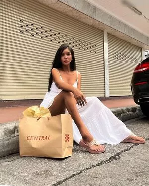 Manika Corpuz / corpuzmanika / tsmanika фото голая #0047