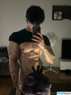  nude photo #0009