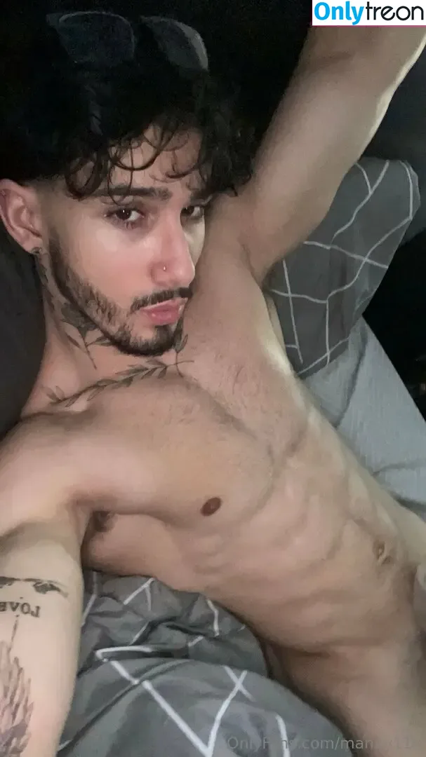 manny11x nude photo #0015 (manny11x)