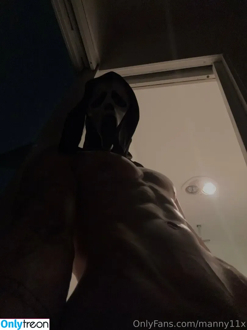 manny11x nude photo #0019 (manny11x)