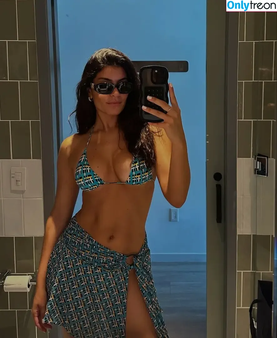 Manuela Alvarez Hernandez nude photo #0017 (manuhernandez07 / wellllaaa)