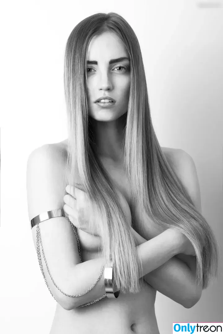 Manuela Apitzsch (maapi90) голая photo #0006 (maapi90)
