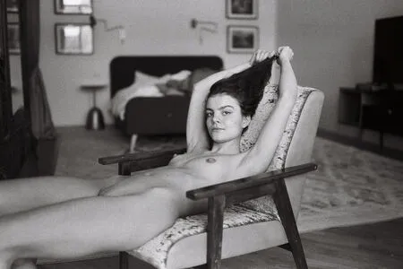 Marat Safin / maratneva nude photo #0151