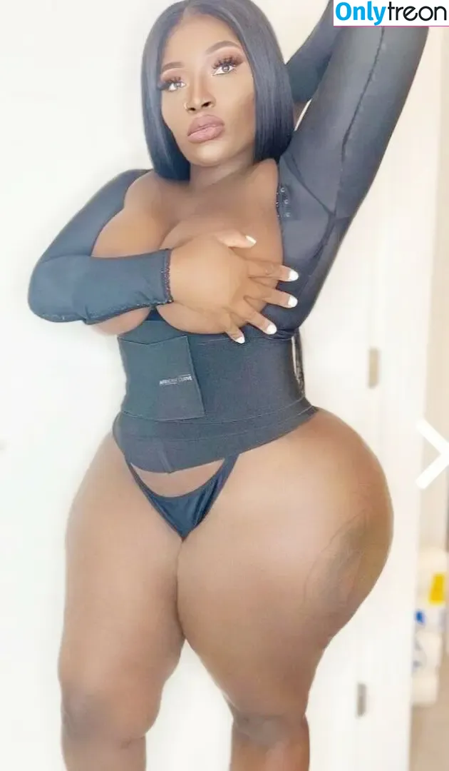 Marayathebody nude photo #0016 (marayathebody1)