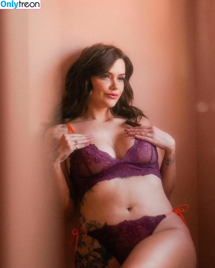 Marcela McGowan nude photo #0002 (marcelamcgowan)