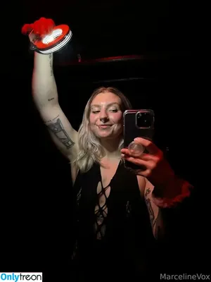 marceline_vox / MarcelineVox / satanscowgirl / satanscowgirl (Marci nude photo #0215