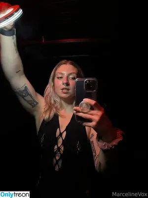marceline_vox / MarcelineVox / satanscowgirl / satanscowgirl (Marci nude photo #0216