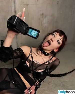 Marcellean / bogemaa_ / gothdessss nude photo #0022