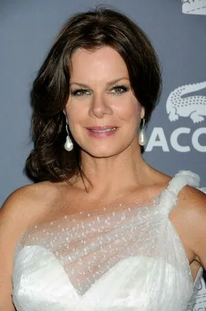 Marcia Gay Harden / mgh_8 nude photo #0051