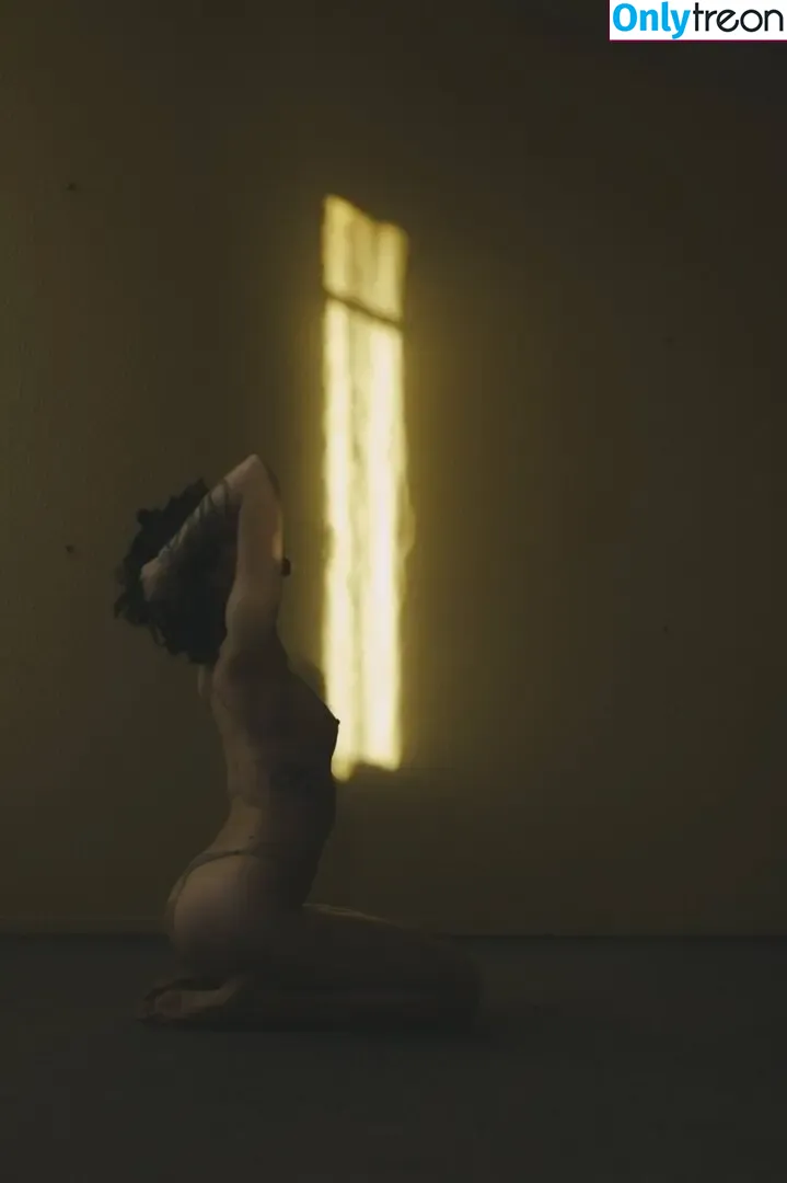 Mare Cirko nude photo #0016 (marecirko)