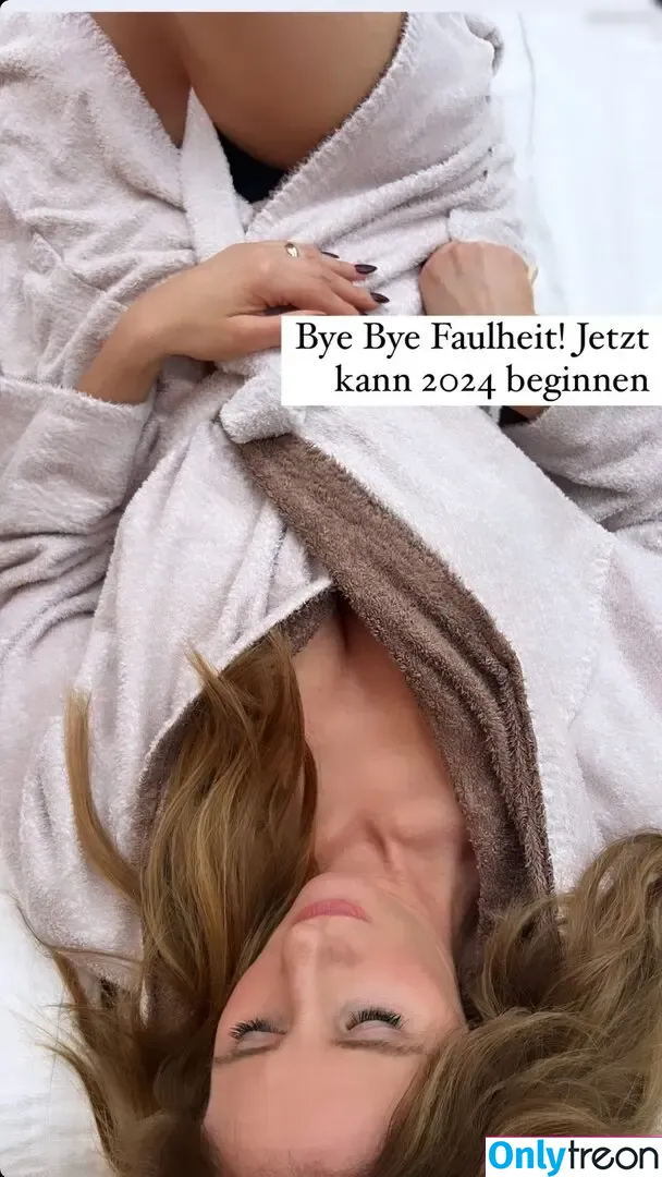 Mareile Höppner nude photo #0493 (mareilehoeppner_official)
