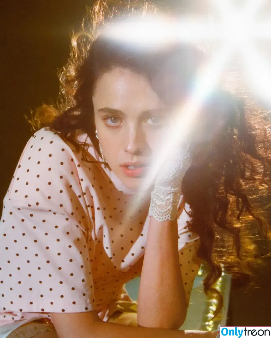 Margaret Qualley nude photo #0207 (margaretqualley)