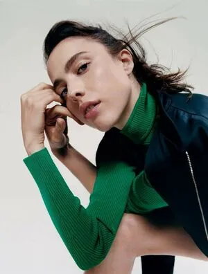 Margaret Qualley / margaretqualley фото голая #0187