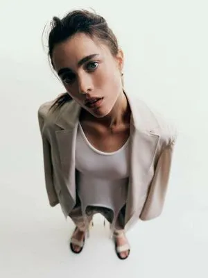 Margaret Qualley / margaretqualley фото голая #0190