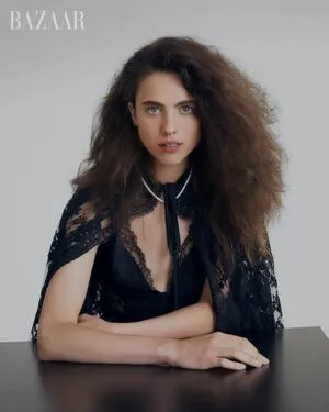 Margaret Qualley / margaretqualley фото голая #0251