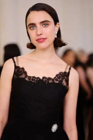 Margaret Qualley / margaretqualley фото голая #0276