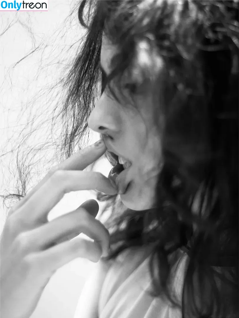 Margaret Qualley nude photo #0009 (margaretqualley)