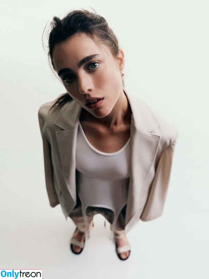 Margaret Qualley голая photo #0028 (margaretqualley)