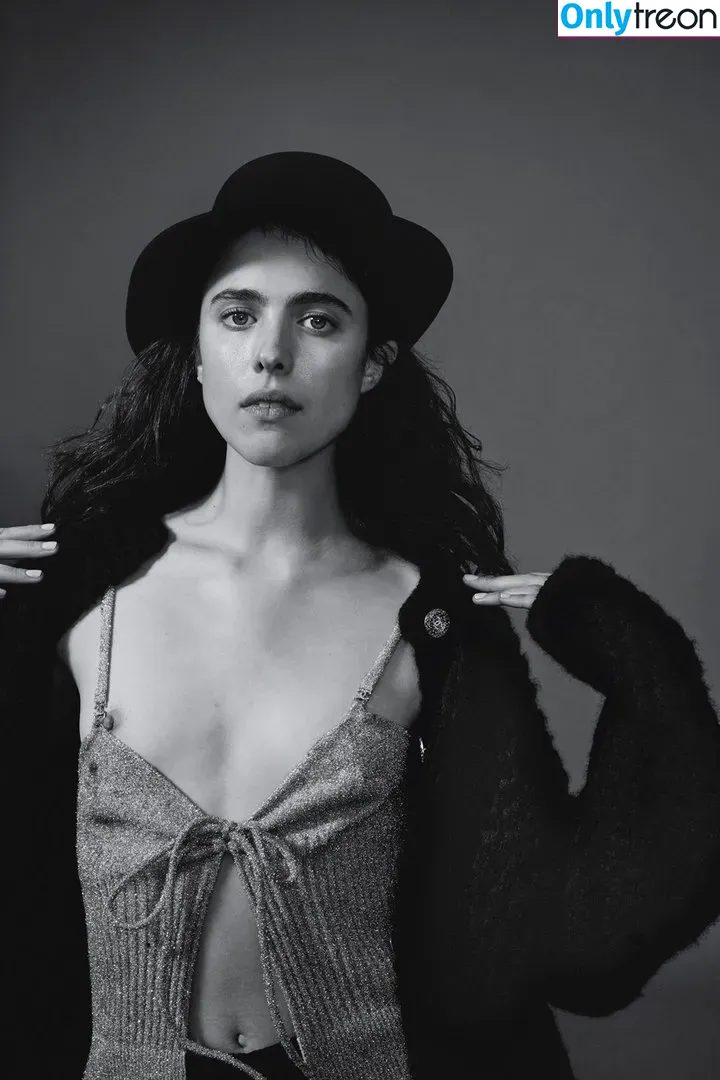 Margaret Qualley nude photo #0088 (margaretqualley)
