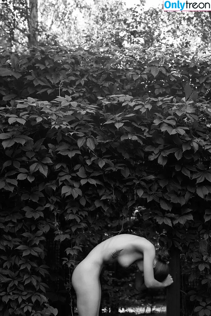 Margo Vishnevska nude photo #0161 (margonisshna / margooooooo / margoooooooo)