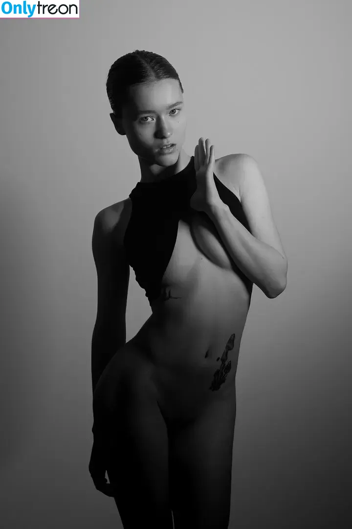 Margo Vishnevska nude photo #0353 (margonisshna / margooooooo / margoooooooo)