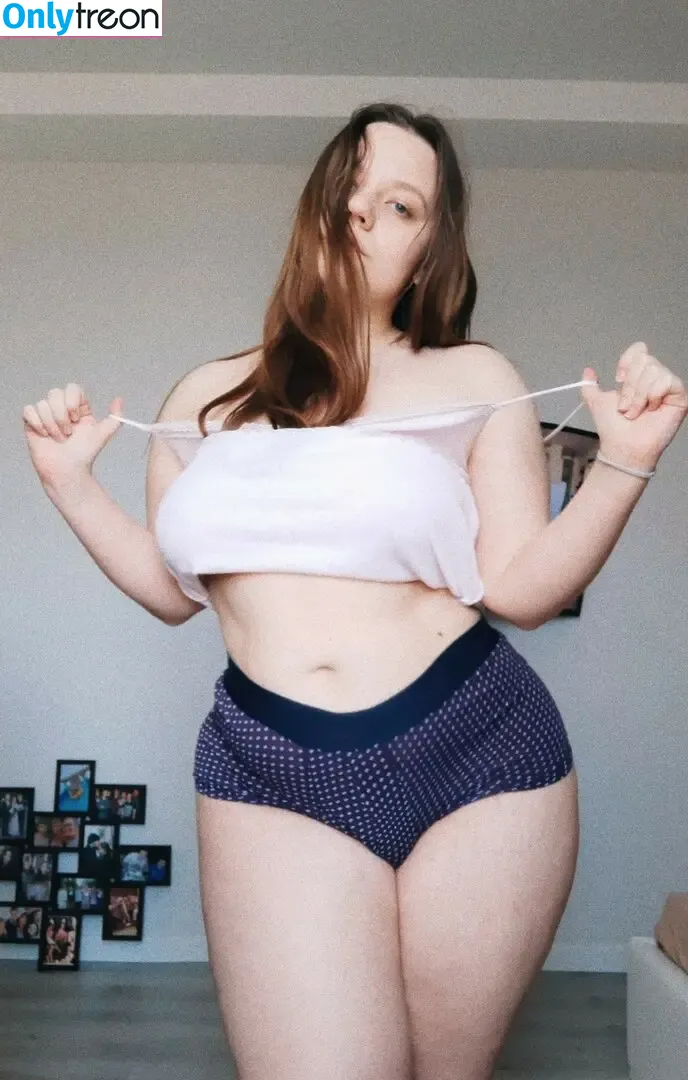 margohoney nude photo #0021 (margohoney452)