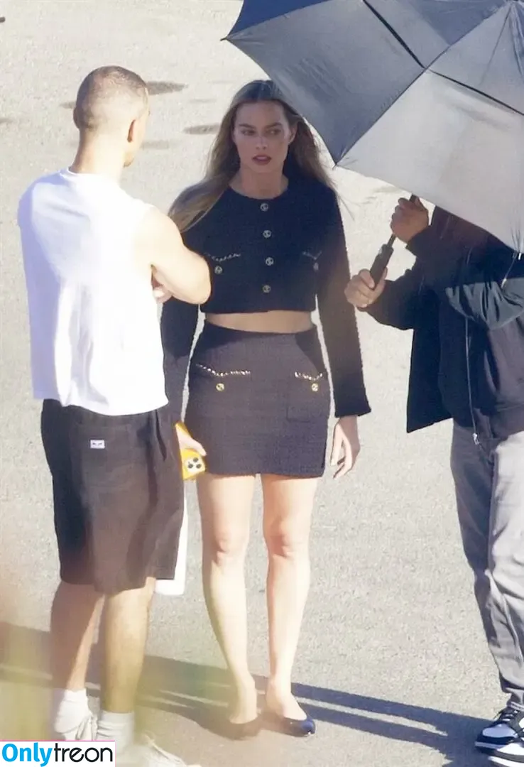 Margot Robbie голая photo #3557 (margotrobbieofficial)