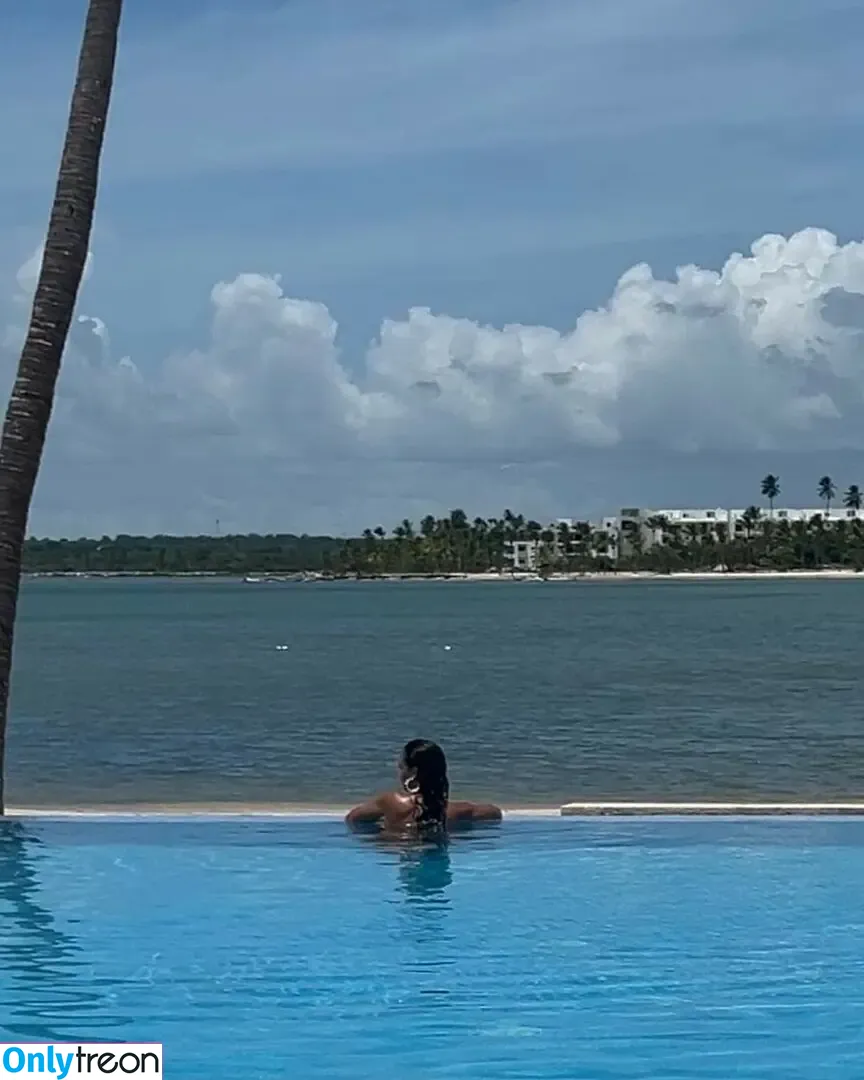 María Isabel nude photo #0017 (mariaisabel / mariaisabel_022)