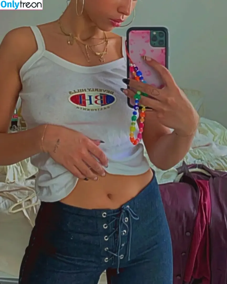 María Isabel nude photo #0025 (mariaisabel / mariaisabel_022)